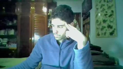 david33333333 online show from 02/22/25, 05:57