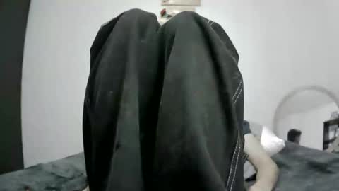 Snapshot of david_asturias chatting on 12/09/24, 02:24 David Asturias online show from 12/09/24, 02:24