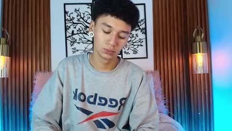 Snapshot of david_banks_ chatting on 02/13/26, 12:45 David online show from 02/13/26, 12:45