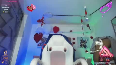 Snapshot of david_banks_ chatting on 02/17/26, 12:40 David online show from 02/17/26, 12:40