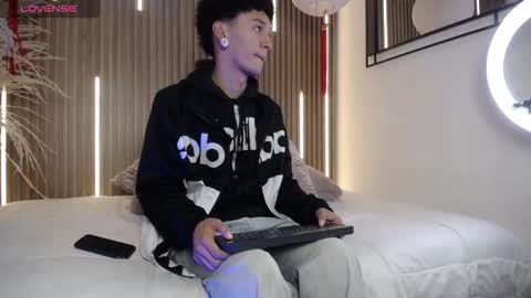 David online show from 03/29/26, 11:54