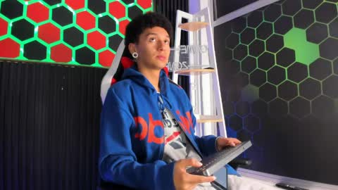 David online show from 04/07/26, 12:27