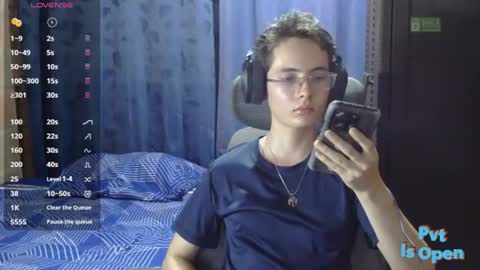 ProgrammerBoy online show from 07/07/26, 05:39