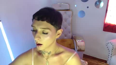 Snapshot of david_fox01 chatting on 02/06/26, 08:12 David Fox online show from 02/06/26, 08:12