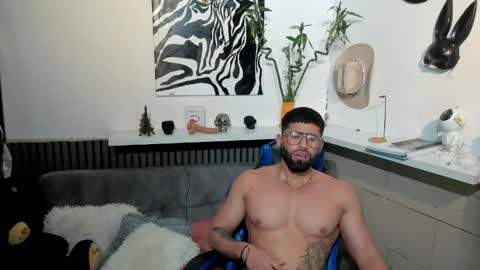 david_janson18 online show from 04/14/26, 03:07