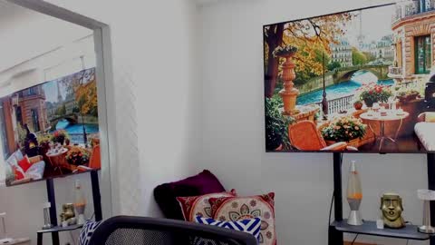 Hey im David that loves to explore and speak their fantasies. Very open talktative and nice. Feel free to chat with me online show from 01/19/25, 04:25