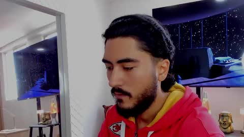 Hey im David that loves to explore and speak their fantasies. Very open talktative and nice. Feel free to chat with me online show from 02/17/25, 02:37