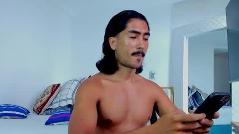 Hey im David that loves to explore and speak their fantasies. Very open talktative and nice. Feel free to chat with me online show from 09/30/25, 02:11