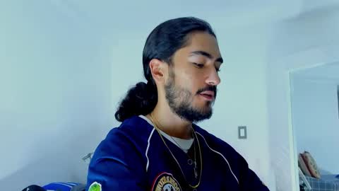 Hey im David that loves to explore and speak their fantasies. Very open talktative and nice. Feel free to chat with me online show from 11/30/25, 11:09