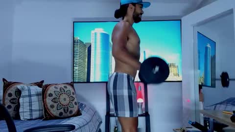 Hey im David that loves to explore and speak their fantasies. Very open talktative and nice. Feel free to chat with me online show from 02/11/26, 12:48