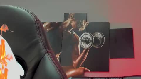 Snapshot of david_jons7 chatting on 01/06/25, 01:53 David Jons online show from 01/06/25, 01:53