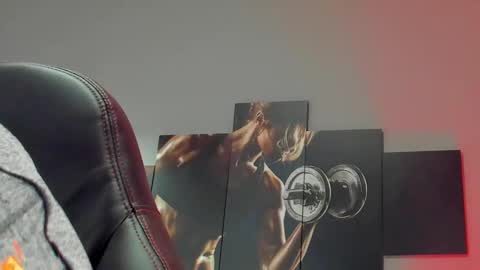 Snapshot of david_jons7 chatting on 02/26/25, 12:16 David Jons online show from 02/26/25, 12:16