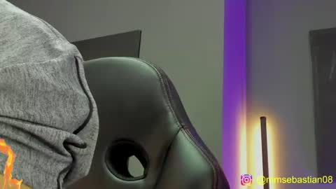 Snapshot of david_jons7 chatting on 07/01/26, 03:30 David Jons online show from 07/01/26, 03:30