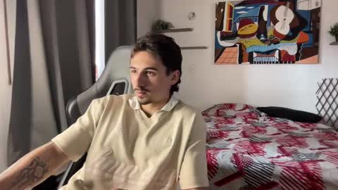 Snapshot of david_muller_ chatting on 11/19/25, 05:24 David online show from 11/19/25, 05:24