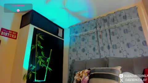 Snapshot of david_neill chatting on 06/15/26, 11:51 David Neill online show from 06/15/26, 11:51