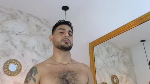 Snapshot of david_oliveira chatting on 02/25/25, 02:00 JF oliveira online show from 02/25/25, 02:00