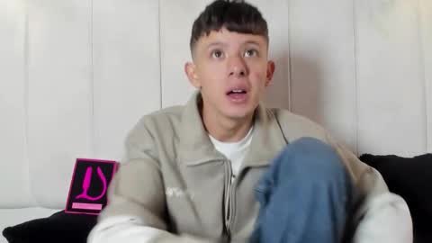 Roy online show from 02/27/26, 01:33