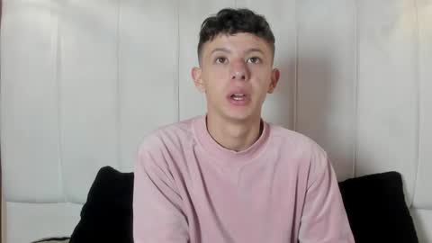 Roy online show from 03/01/26, 02:08