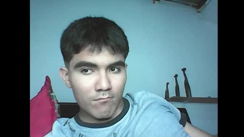 Snapshot of david_stuart07 chatting on 03/01/25, 10:53 davidstuart online show from 03/01/25, 10:53