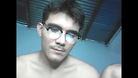 Snapshot of david_stuart07 chatting on 03/05/25, 08:21 davidstuart online show from 03/05/25, 08:21