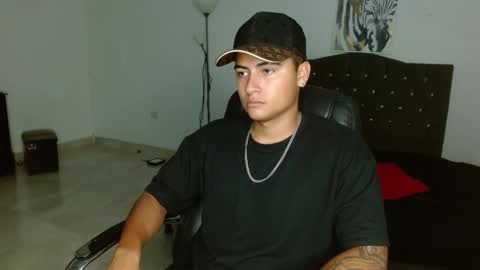 Snapshot of davidbless chatting on 09/27/25, 02:27 David Bless online show from 09/27/25, 02:27