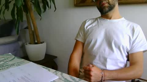 DavHap online show from 04/16/26, 07:42