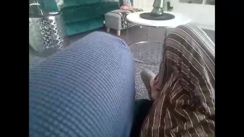 Snapshot of davidf75 chatting on 10/22/25, 09:31 davidf75 online show from 10/22/25, 09:31