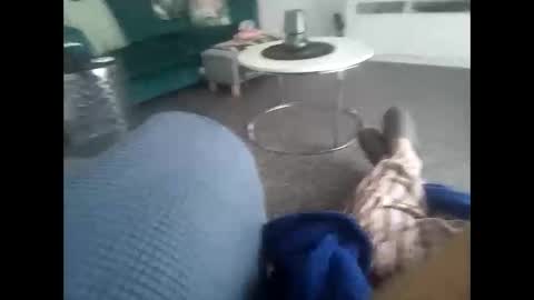 Snapshot of davidf75 chatting on 10/24/25, 08:11 davidf75 online show from 10/24/25, 08:11