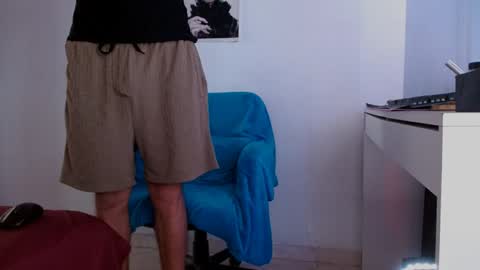 davidsalazar33 online show from 02/04/25, 06:38