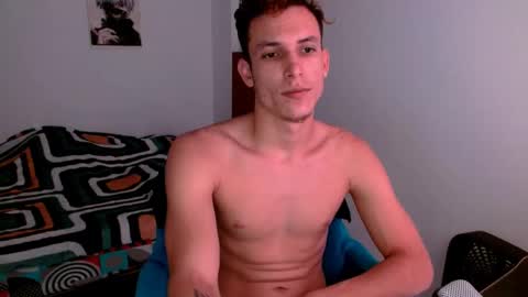 davidsalazar33 online show from 09/28/25, 12:38