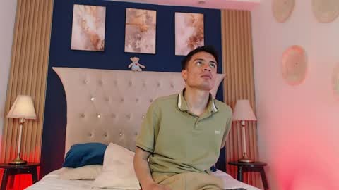 David Sandoval online show from 04/08/26, 03:39