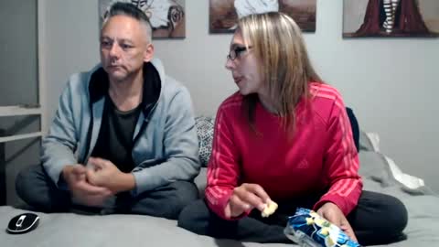 Davidstrong cam online show from 06/15/26, 08:44