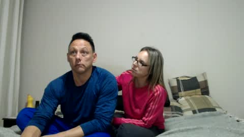 Davidstrong cam online show from 06/18/26, 06:56