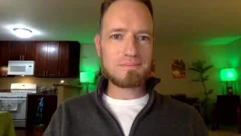 Snapshot of davidwilcox1982 chatting on 11/06/25, 05:19 Dave online show from 11/06/25, 05:19