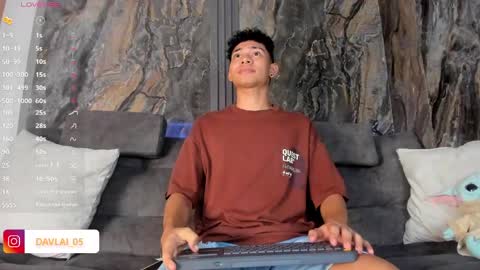 David online show from 04/11/26, 07:18