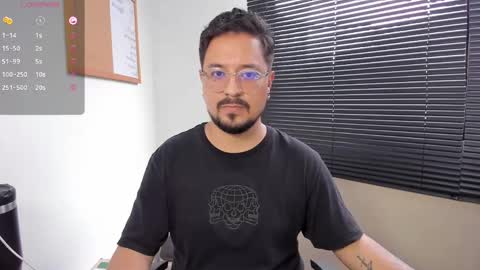 Snapshot of daviidevans chatting on 12/21/24, 06:34 David Evans online show from 12/21/24, 06:34