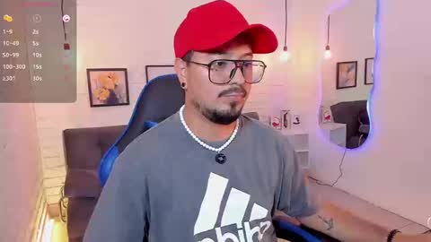 Snapshot of daviidevans chatting on 09/10/25, 12:49 David Evans online show from 09/10/25, 12:49