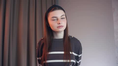Louise online show from 04/19/26, 09:50