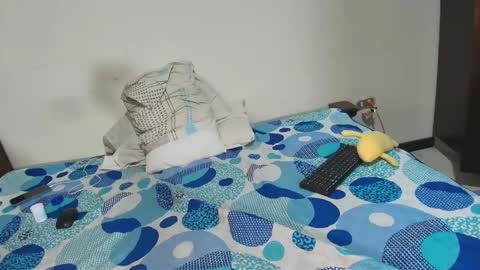 Snapshot of davinson_01 chatting on 11/02/25, 09:39 Davinson online show from 11/02/25, 09:39