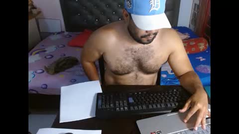 davinson_lopez35 online show from 06/04/26, 07:03