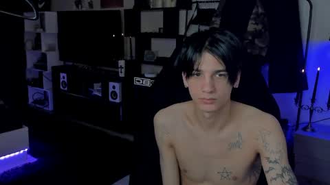 davis online show from 06/08/26, 01:55