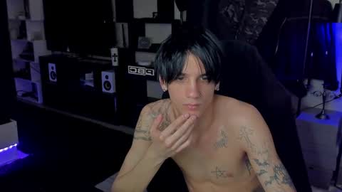 davis online show from 07/04/26, 12:22