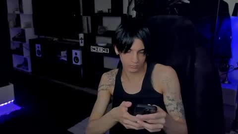 davis online show from 07/09/26, 12:09