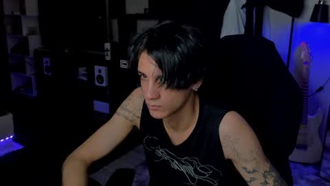 davis online show from 08/01/26, 12:26