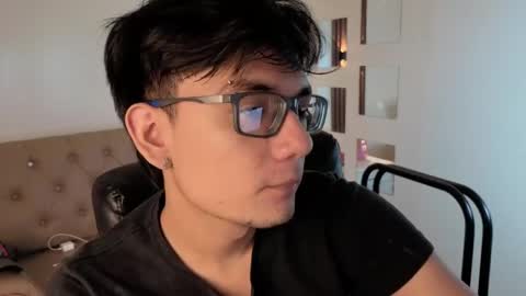 davoxer online show from 04/17/26, 02:58