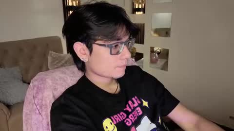 Snapshot of davoxer chatting on 06/19/26, 03:22 davoxer online show from 06/19/26, 03:22