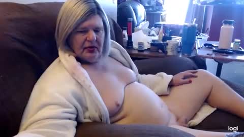 dawndoesall online show from 01/05/25, 04:38