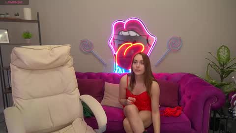 Snapshot of dawngwin chatting on 03/12/26, 06:52 DawnGwin Sasha online show from 03/12/26, 06:52