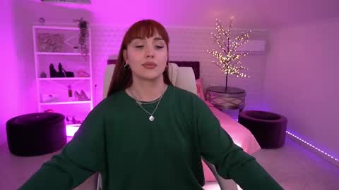 DawnGwin      Sasha online show from 05/04/26, 12:23