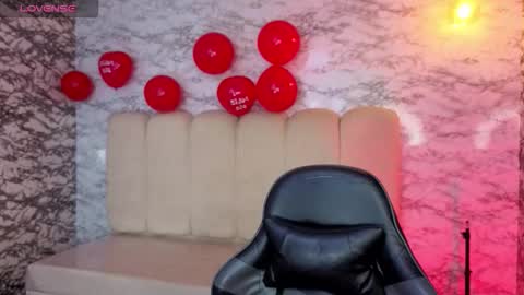 Hi Stream 1500 to 2100 online show from 02/15/26, 01:20